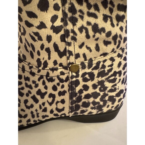 NEW Adina Women's Snow Leopard Tall Boots Sz 9 Wide Calf Animal Print Wild Fun - Picture 7 of 10